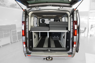 VanEssa split sleeping system Van rear view